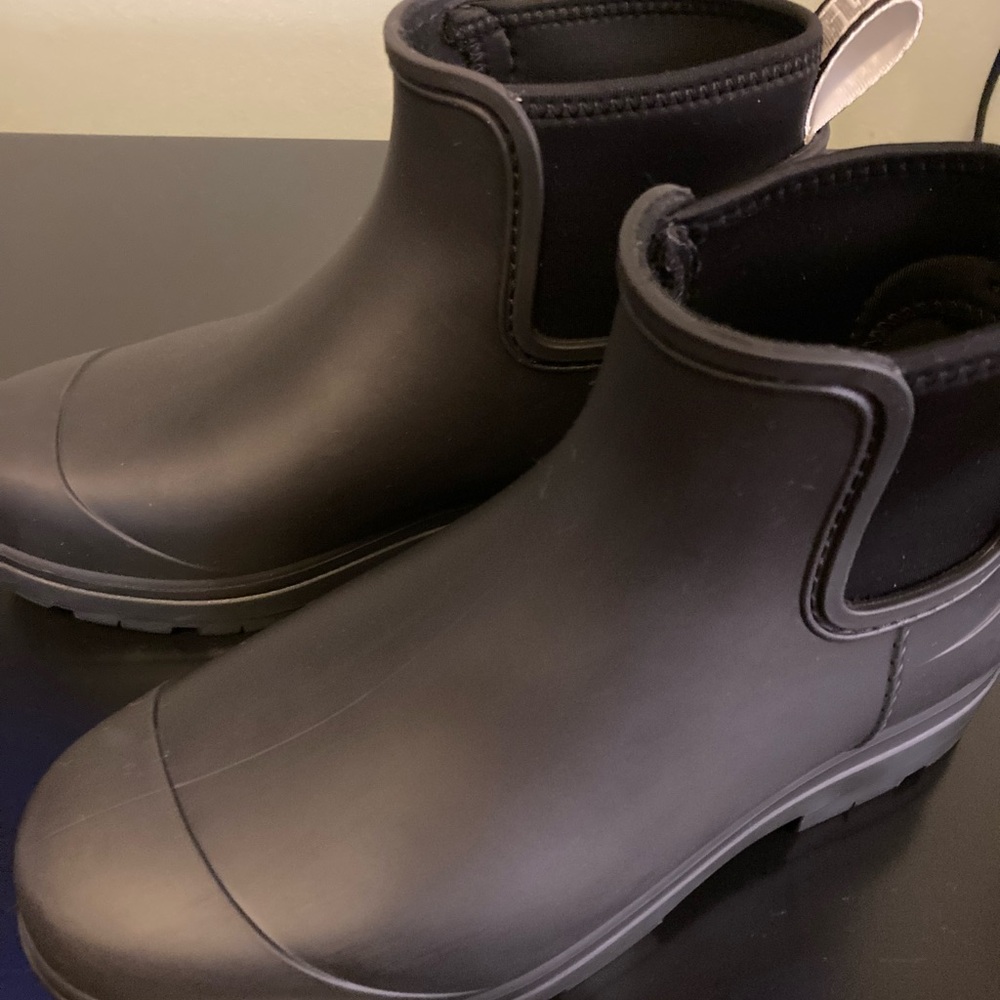 WOMENS UGG Rainboots